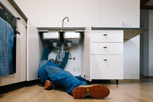 Professional Leak Detection technician working in Pompton Plains, NJ